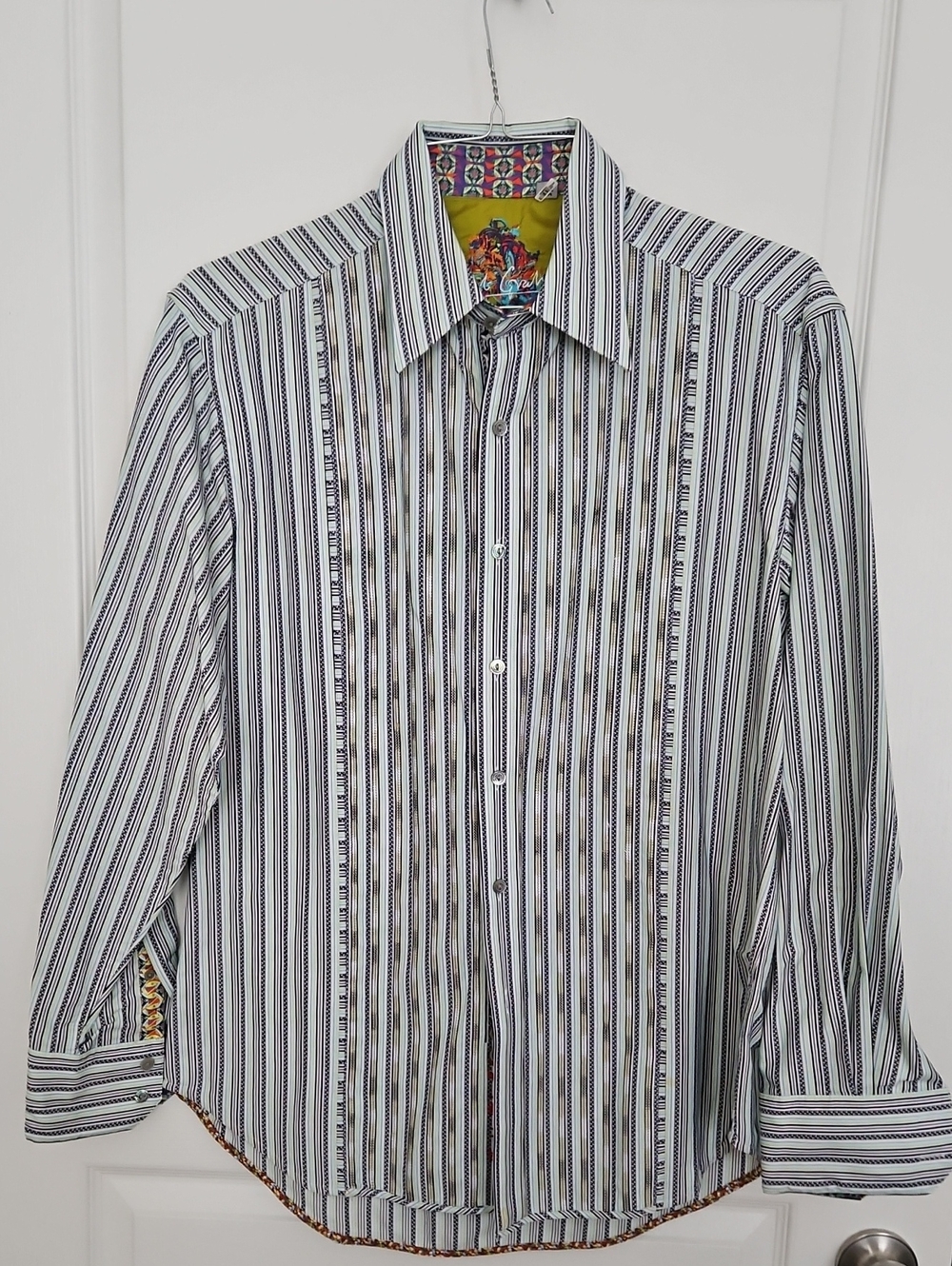 Robert Graham Striped Long-Sleeve Button-Up Shirt - White/Black, Medium